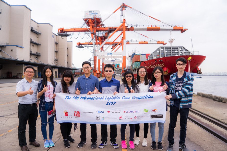 Participating students got a unique opportunity to visit Tokyo Multipurpose Logistics Center in order to understand the latest development of the logistics industry in Japan.