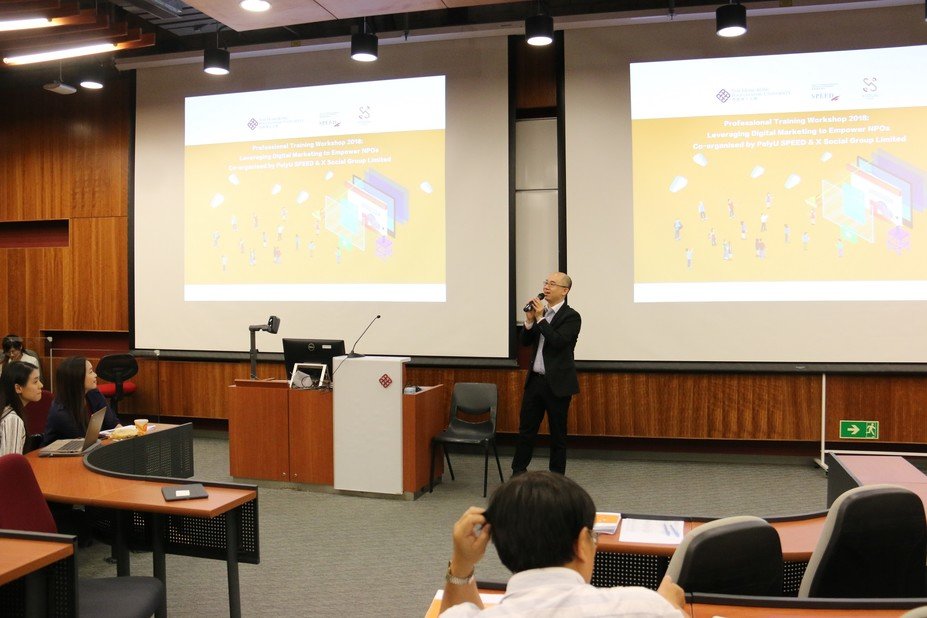 Dr. Regan Lam, Programme Director and Senior Lecturer of SPEED, hoped this workshop would help NPOs to gain some insights of digital marketing and develop effective communication and interaction strategies to promote their services which would benefit society in the long run. As was one of the guest speakers in the workshop. Dr. Lam also provided an overview of the latest development of digital marketing and made a comparison of traditional marketing with digital marketing. He also pointed out that NPOs may also embrace the digital world and make good use of it.