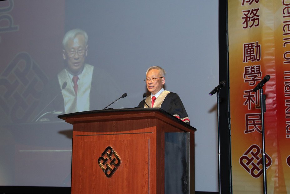 PolyU Deputy President and Provost Prof. Philip C.H. Chan addresses the Welcome Ceremony.